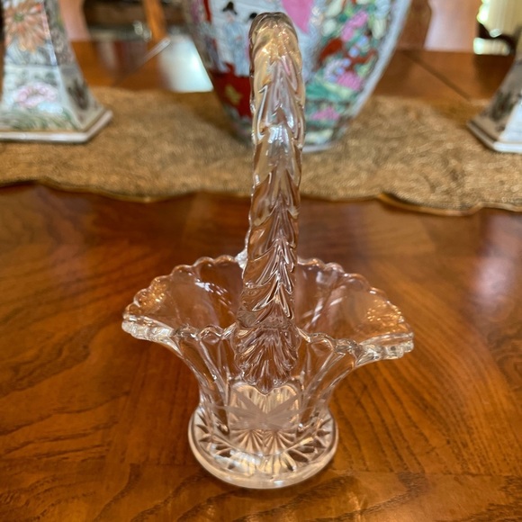 Vintage Duncan & Miller Clear Etched Crystal Cut Glass Brides Basket, Scalloped - Picture 4 of 8